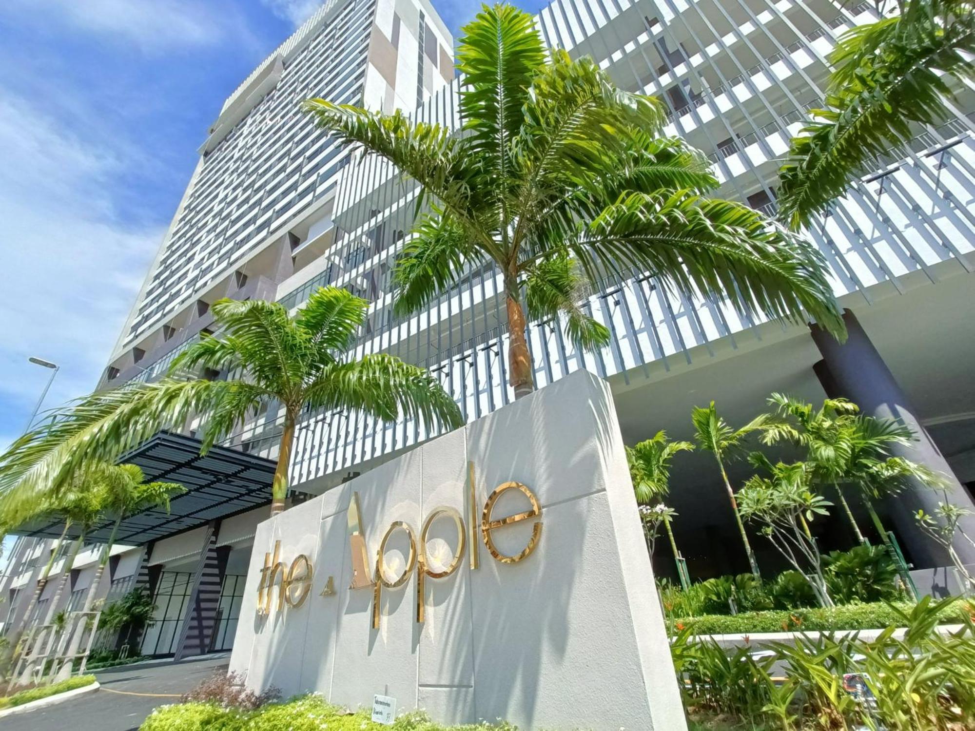 Appartement The Apple Melaka Extérieur photo